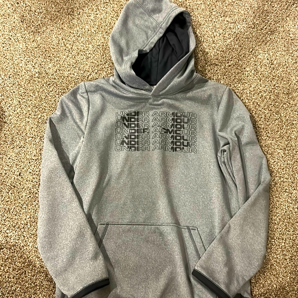 Youth Under Armour Sweatshirt